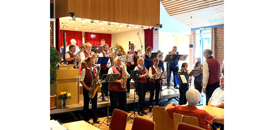 Musikkapellen beim Sommerfest in Moringen