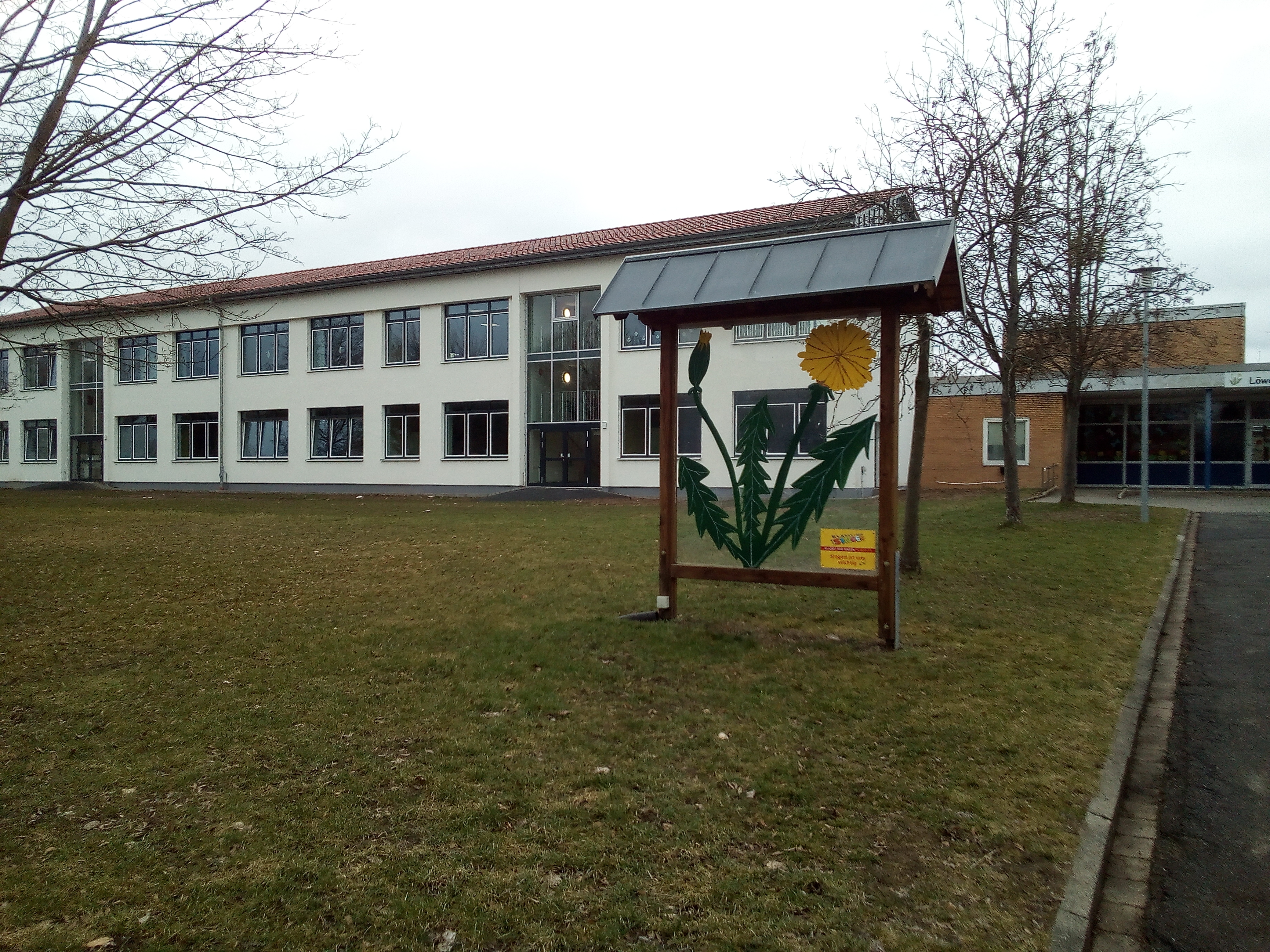 Das Gebäude der Löwenzahnschule