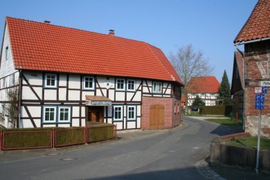 Bild von Häusern in der Ortschaft Großenrode Goßenrode1.JPG