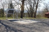 Ver- u. Entsorgung mit Schaukasten Foto Entsorgungsstation